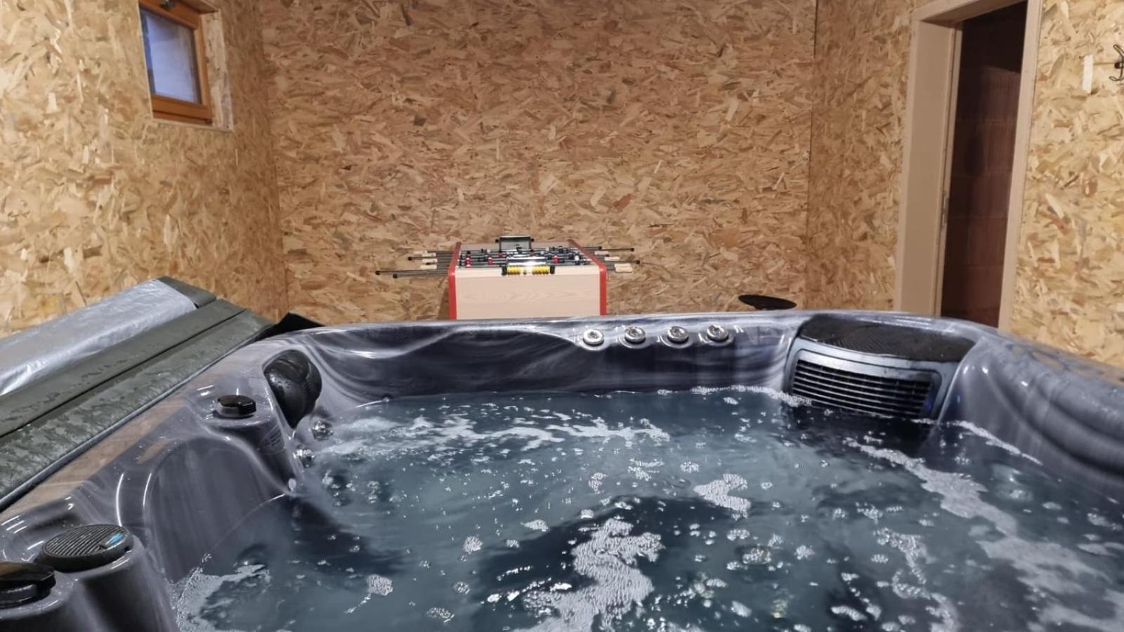 Les Randogodilleurs Avec Jacuzzi A 2Kms Des Pistes Et 350M Du Theatre Du Peuple ! Villa Bussang Exterior photo